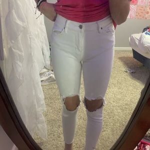 Pascun white ripped jeans. i’m 5’2 and 105 pounds and they fit amazing.